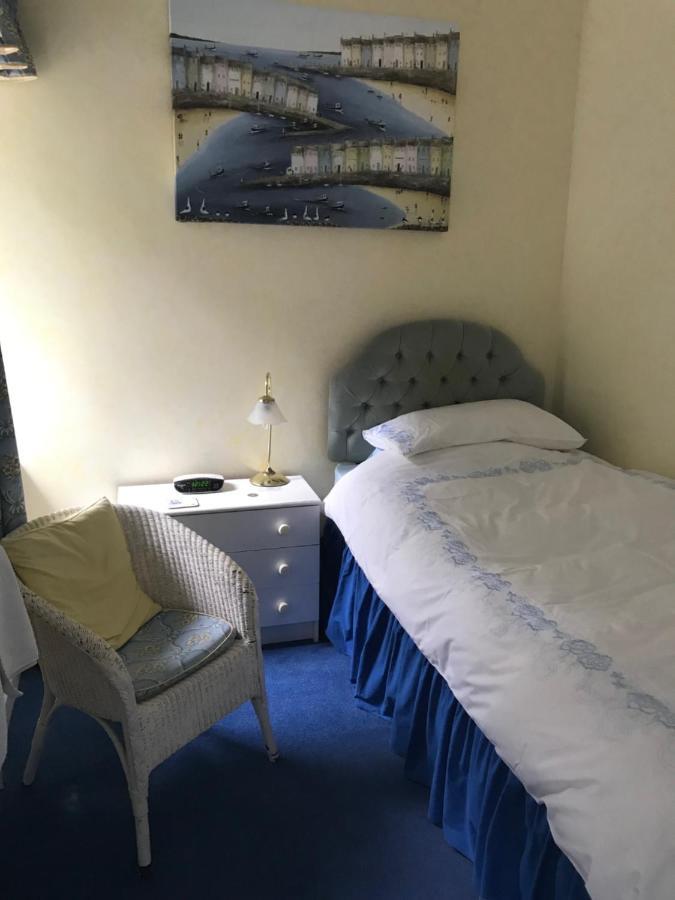 דורקינג Chart House Bed And Breakfast מראה חיצוני תמונה